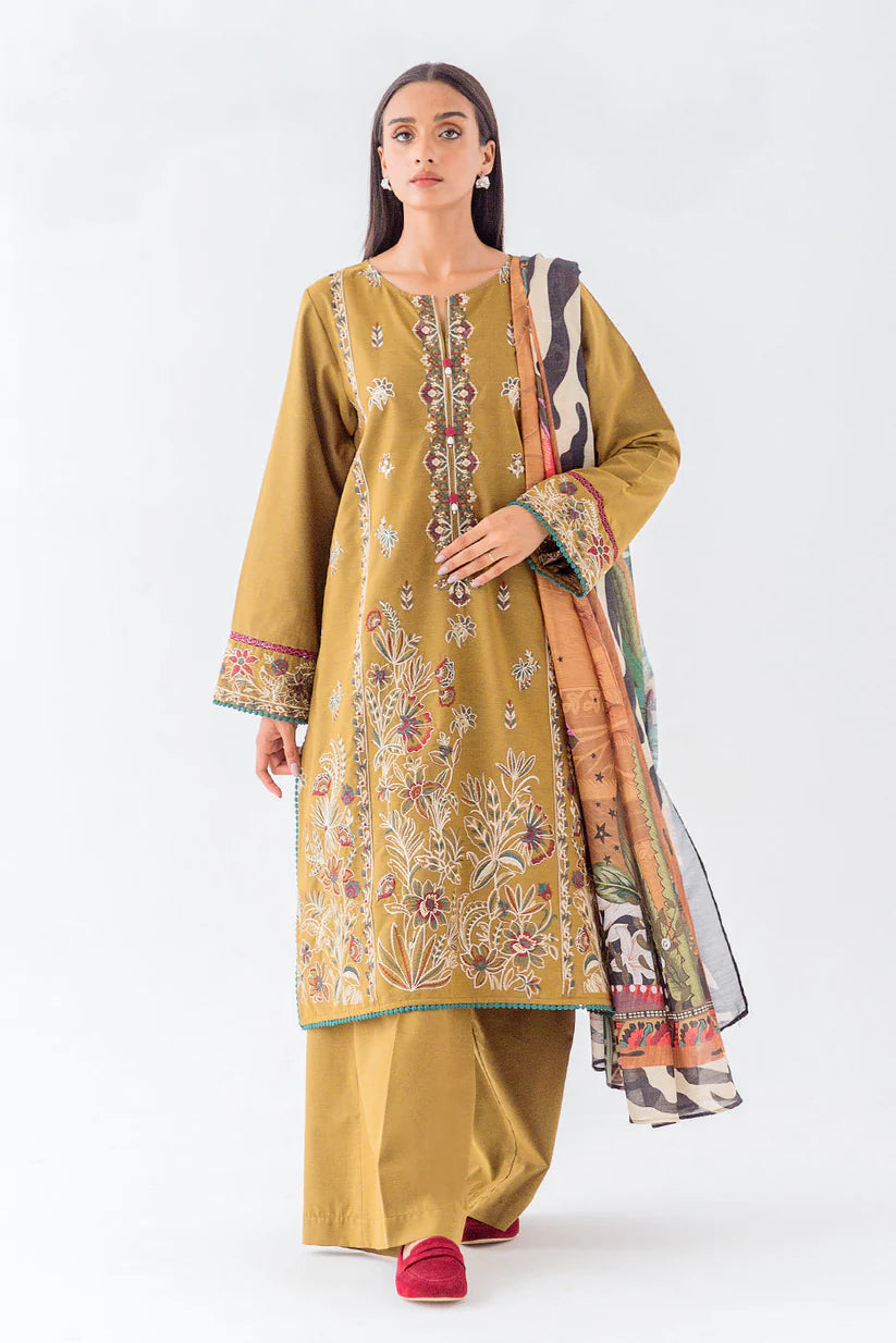 Embroidered Lawn Suit For Women