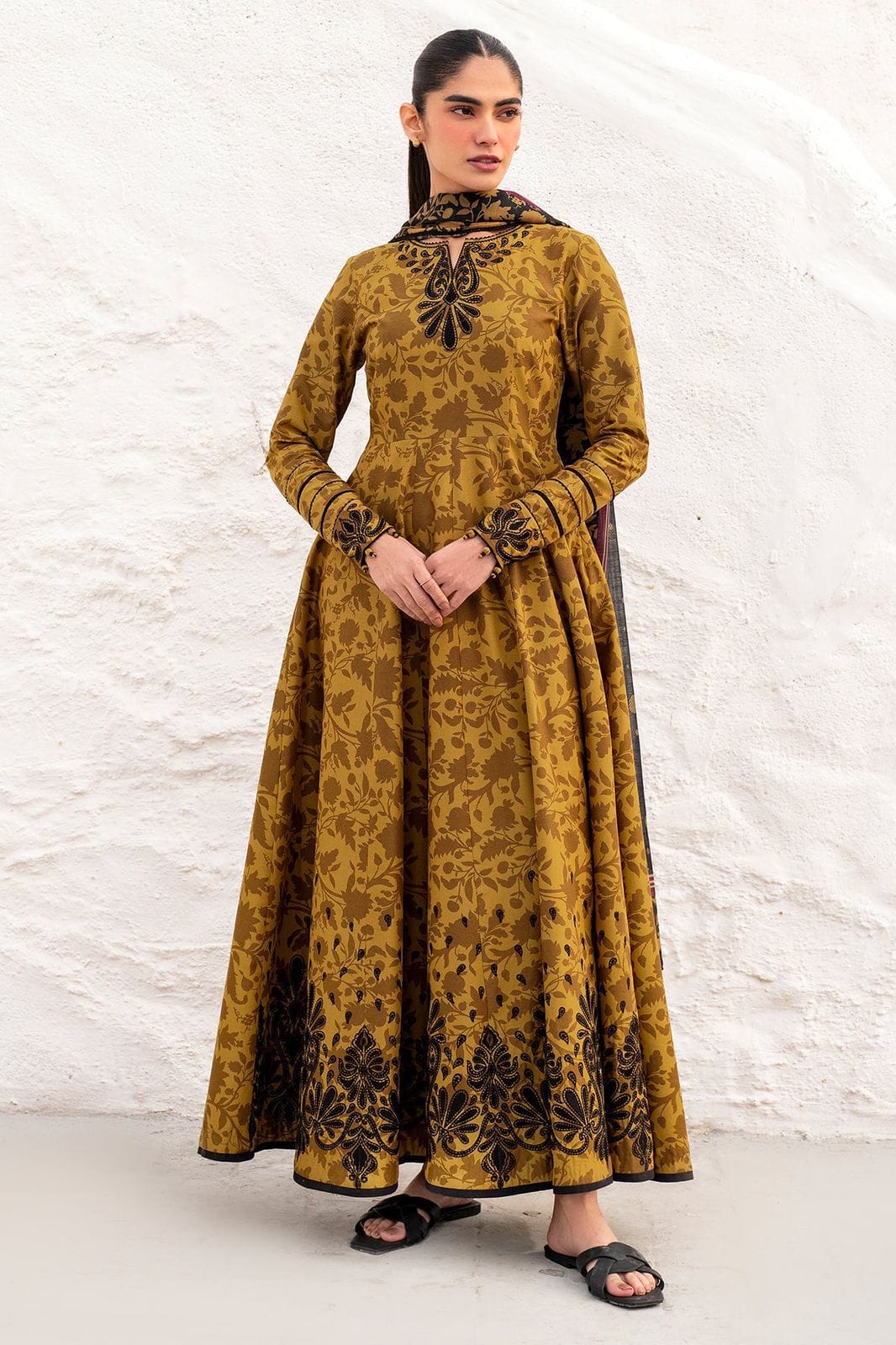 Limelight 3PC Linen Suit With Embroidered Patches | LLES-1203