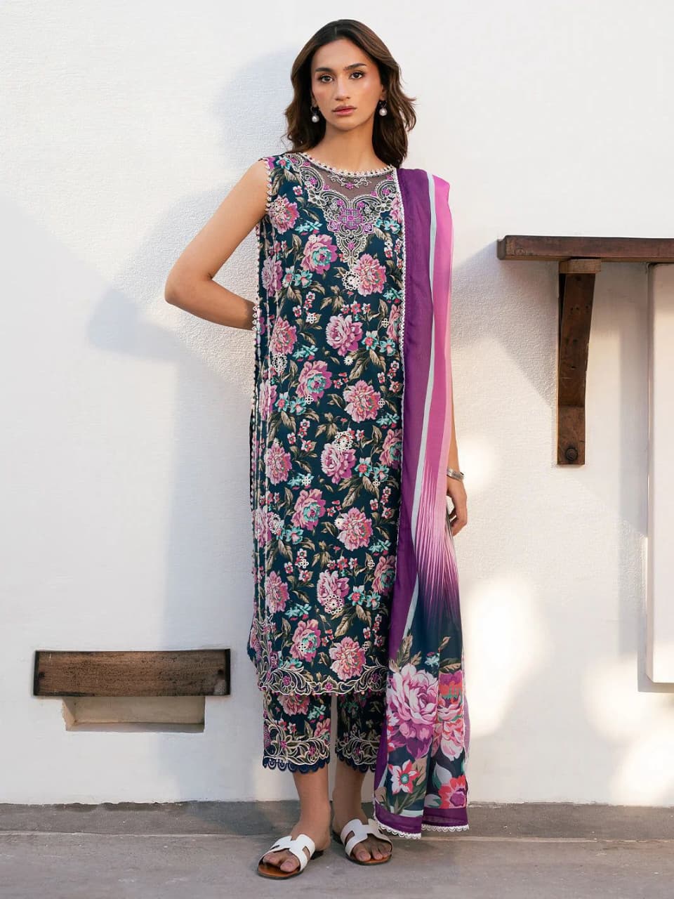 Lulusar 3PC Printed Silk Suit | LPSS-23716