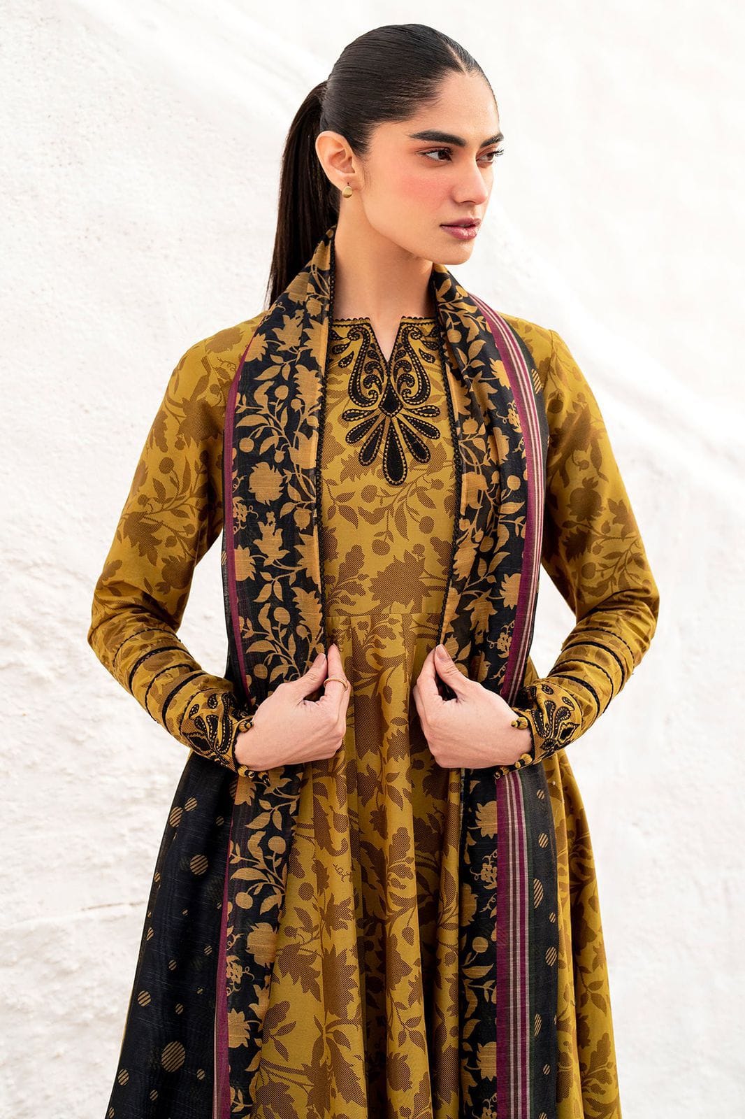 Limelight 3PC Linen Suit With Embroidered Patches | LLES-1203