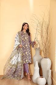 Nishat Lawn 3PC Suit ST-NLS-3003