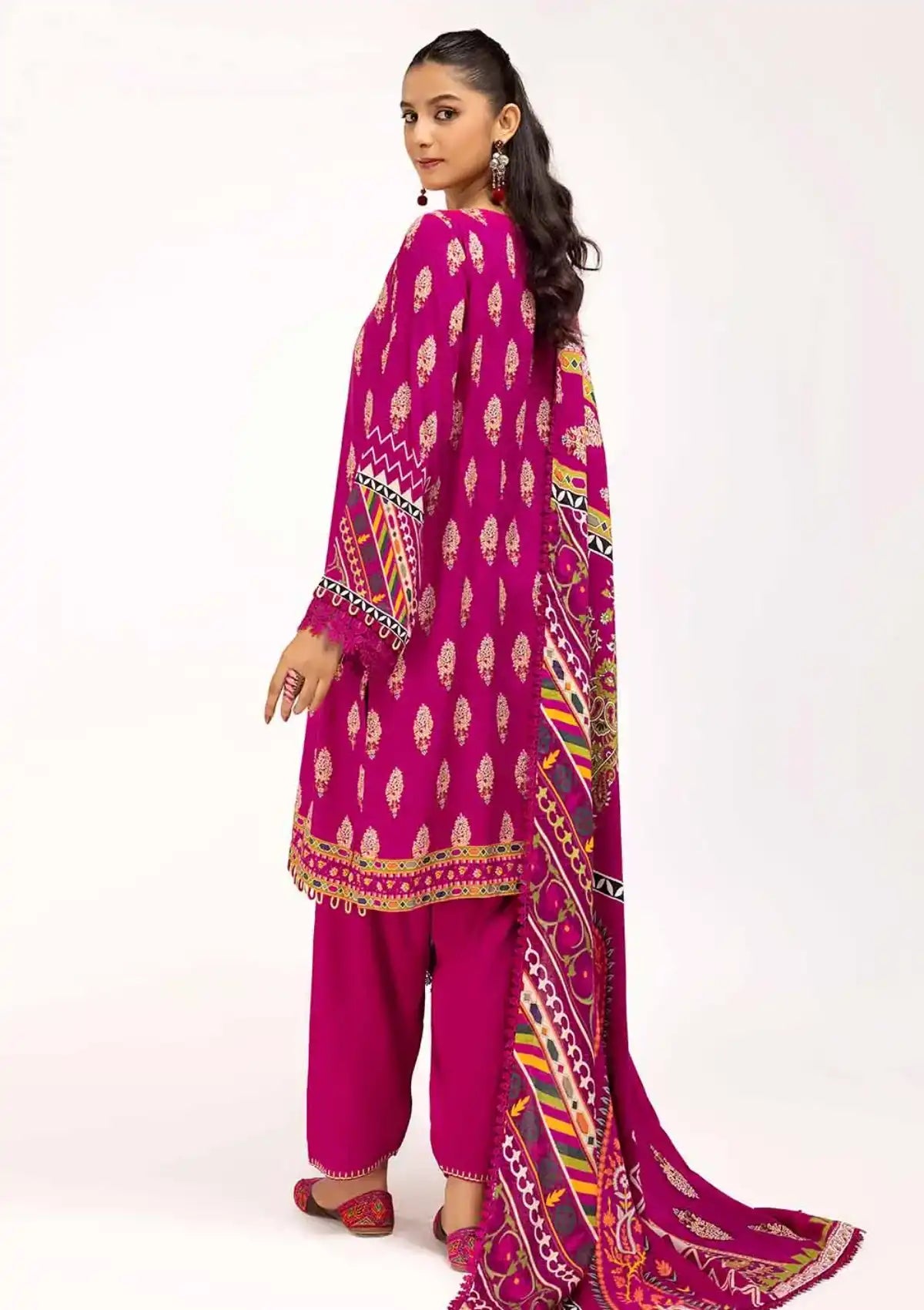 Gul Ahmad 3PC khaddar Suit | ST-1001989